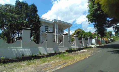 Di jual Rumah mewah terawat aman dan strategis manado