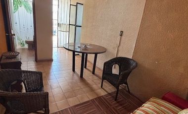 Renta suite amueblada con servicios. Col, Santa Cru Buenavista. Zavaleta y 25 Pte