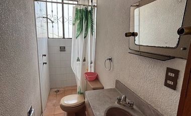 Renta suite amueblada con servicios. Col, Santa Cru Buenavista. Zavaleta y 25 Pte