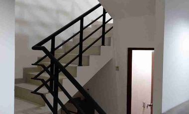 Townhouse awana Yogyakarta Kosongan Strategis