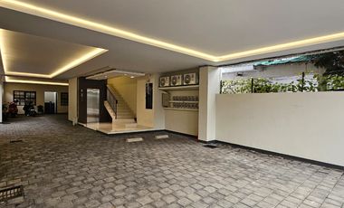 Jual Rumah Kos Baru 4 Lantai + Lift di Cikini Jakarta Pusat | 22 Kamar | Siap Huni & Investasi
