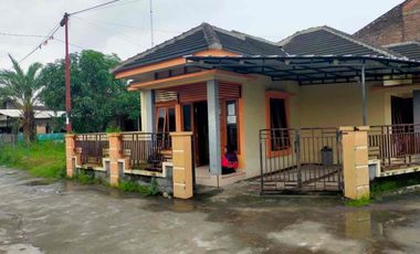 Dijual Rumah Cantik di Tamanan Bantul