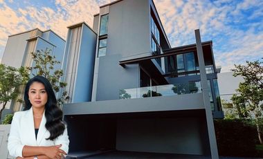 Luxury house for Sale/Rent at VIVE Krungthep Kreetha, Corner unit, 3 story detached house with private elevator. Near the Yellow Line ---------a Stati