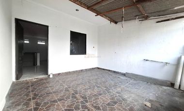 “Disewakan Ruko Lokasi Emas, Dekat Pusat Keramaian”,Disewakan Ruko indra loka 3 Lantai di jelambar wijaya kusuma lokasi strategis