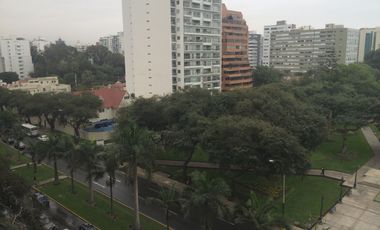 ALQUILO MINIDEPARTAMENTO  AMOBLADO -   SAN ISIDRO, JAVIER PRADO OESTE CUADRA 17  EXCELENTE UBICACION, 2 CUADRAS DEL HOTEL LOS DELFINES