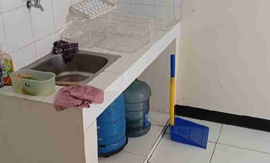 di sewakan apartemen sentra timur cakung 2 kamar tidur