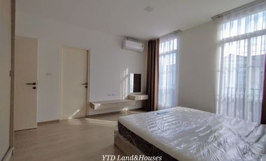 For Sale/Rent : 2-story townhome near Mega Bangna, best location in the area. Indy 2 Bangna-Ramkhamhaeng 2. Beautiful house, fully furnished