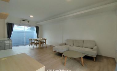 For Sale/Rent : 2-story townhome near Mega Bangna, best location in the area. Indy 2 Bangna-Ramkhamhaeng 2. Beautiful house, fully furnished
