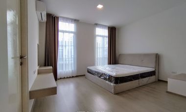 For Sale/Rent : 2-story townhome near Mega Bangna, best location in the area. Indy 2 Bangna-Ramkhamhaeng 2. Beautiful house, fully furnished