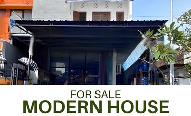 FOR SALE MODERN HOUSE WITH STORE AND BEAUTY VIEW 3RD FLOOR AT PULAU MOYO, DENPASAR