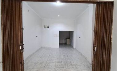 Disewa Minimal 2 Thn Ruko Indra Loka Raya  3 lantai 180m2, Dekat Pasar Jelambar Kav. Polri, Mall Citraland Ciputra, RS Royal Taruma, Jelambar, Jakbar