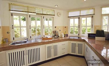 Reduced - Furnished Two-Villa Residence and Rental Business with Private Pools
