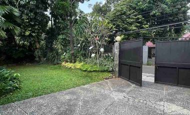 Disewa Rumah Kemang Jl. Bungur Ada Swimming Pool