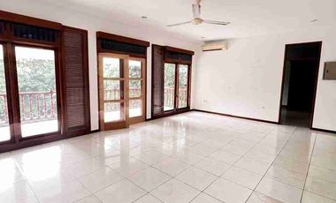 Disewa Rumah Kemang Jl. Bungur Ada Swimming Pool