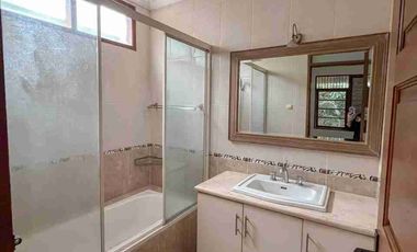 Disewa Rumah Kemang Jl. Bungur Ada Swimming Pool