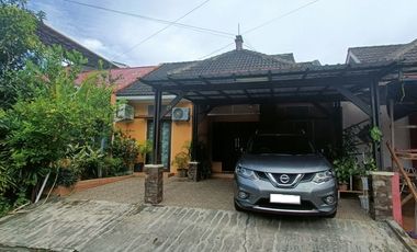 RUMAH DI KOMPLEKS WIKA BALIKPAPAN, CLUSTER KUTAI HILL