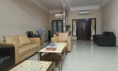 RUMAH DI KOMPLEKS WIKA BALIKPAPAN, CLUSTER KUTAI HILL