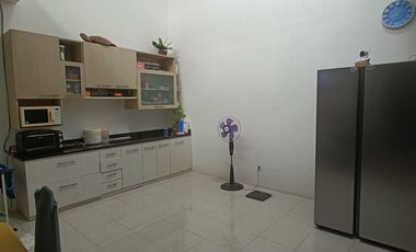 RUMAH DI KOMPLEKS WIKA BALIKPAPAN, CLUSTER KUTAI HILL