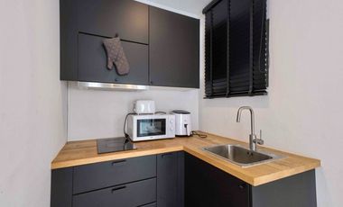 Corner Unit Facing the Park – Prime Project Location Sale Baan Klang Muang Bangna–Wongwaen corner unit with park frontage, private and premium living.