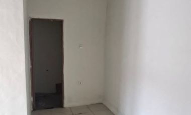 DIJUAL RUMAH MURAH LOKASI STRATEGIS, BEBAS BANJIR, KAWASAN RAMAI PENDUDUK, DI KARAWANG