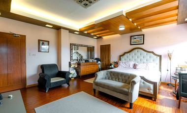 FOR SALE:  6-Bedroom Luxury Property in Royale Cebu Estates