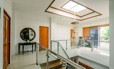 FOR SALE:  6-Bedroom Luxury Property in Royale Cebu Estates