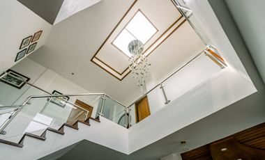 FOR SALE:  6-Bedroom Luxury Property in Royale Cebu Estates