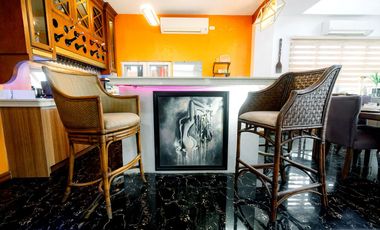 FOR SALE:  6-Bedroom Luxury Property in Royale Cebu Estates