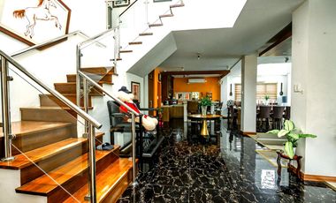 FOR SALE:  6-Bedroom Luxury Property in Royale Cebu Estates