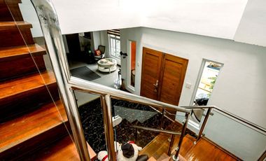 FOR SALE:  6-Bedroom Luxury Property in Royale Cebu Estates
