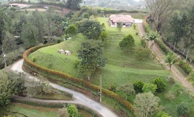VENTA CASA CAMPESTRE MARINILLA A 10 MINUTOS DE RIO NEGRO
