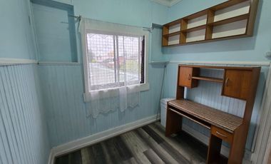 Arriendo Casona en Calle Baquedano – Ideal Instituciones o Centros Profesionales