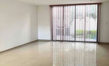 CASA EN RENTA A 3 MINUTOS DE CHEDRAUI CASCATTA EN LOMAS DE ÁNGELÓPOLIS