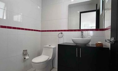 CASA EN RENTA A 3 MINUTOS DE CHEDRAUI CASCATTA EN LOMAS DE ÁNGELÓPOLIS