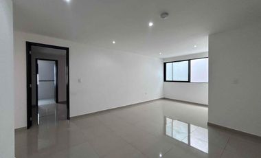 CASA EN RENTA A 3 MINUTOS DE CHEDRAUI CASCATTA EN LOMAS DE ÁNGELÓPOLIS