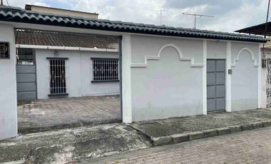 Casa en venta Samanes 7