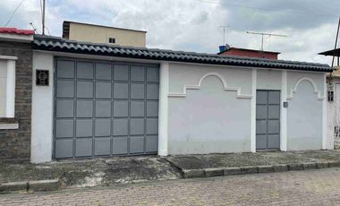 Casa en venta Samanes 7