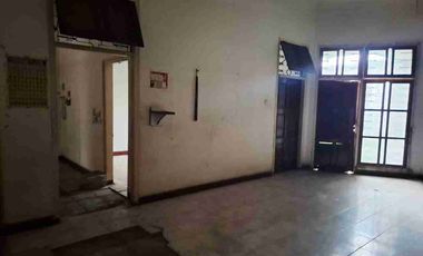Disewakan Rumah Usaha @ Raya Pasirian Lumajang