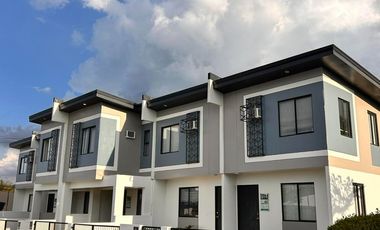 LAGUNA FOR SALE 2 BEDROOM HOUSE AND LOT - PHIRST SIGHTS BAY