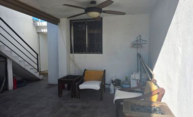 Residencia en Venta con Alberca – Fracc. Privado Los Portales Saltillo, vigilancia 24/7