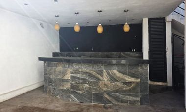 Residencia en Venta con Alberca – Fracc. Privado Los Portales Saltillo, vigilancia 24/7
