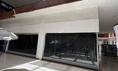 LOCAL COMERCIAL EN  PLAZA COMERCIAL