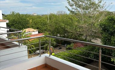 ACOGEDOR APARTAMENTO EN RENTA
