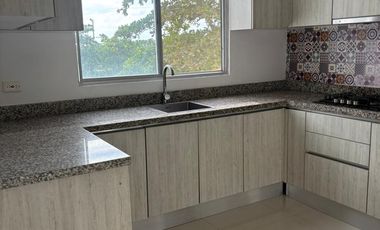 ACOGEDOR APARTAMENTO EN RENTA