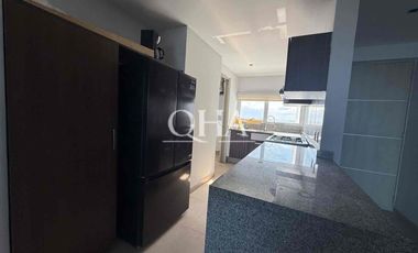 Se renta departamento en Malecón Américas