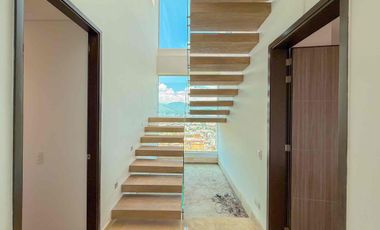ARRIENDO PENTHOUSE EN EL POBLADO - CASTROPOL