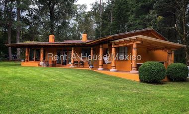 CASA EN RENTA VALLE DE BRAVO - VALLE DE BRAVO 26-2864 EM