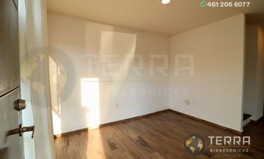 SE RENTA CASA EN ANCONA – COTO ARONA CELAYA GTO. 🏡🚨 | 4 🛏️RECÁMARAS | 🛁2.5 BAÑOS  | 🏊ALBERCA  | 🧒🛝 AREA DE JUEGOS INFANTILES