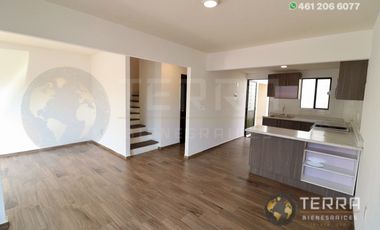 SE RENTA CASA EN ANCONA – COTO ARONA CELAYA GTO. 🏡🚨 | 4 🛏️RECÁMARAS | 🛁2.5 BAÑOS  | 🏊ALBERCA  | 🧒🛝 AREA DE JUEGOS INFANTILES