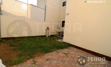SE RENTA CASA EN ANCONA – COTO ARONA CELAYA GTO. 🏡🚨 | 4 🛏️RECÁMARAS | 🛁2.5 BAÑOS  | 🏊ALBERCA  | 🧒🛝 AREA DE JUEGOS INFANTILES